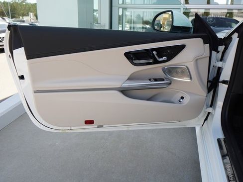 Certified 2026 Mercedes-Benz CLE 300 4MATIC Coupe image 17