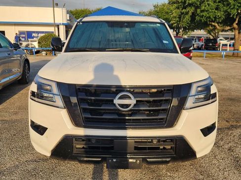 Used 2024 Nissan Armada SL w/ Midnight Edition Package image 2