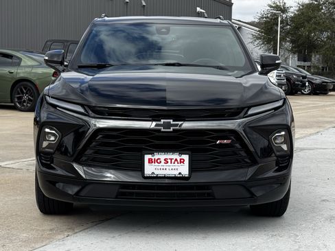 Used 2025 Chevrolet Blazer RS image 3