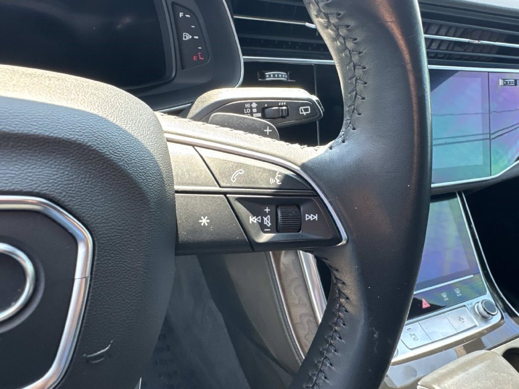 Used 2019 Audi Q8 Prestige AWD/4WD image 26