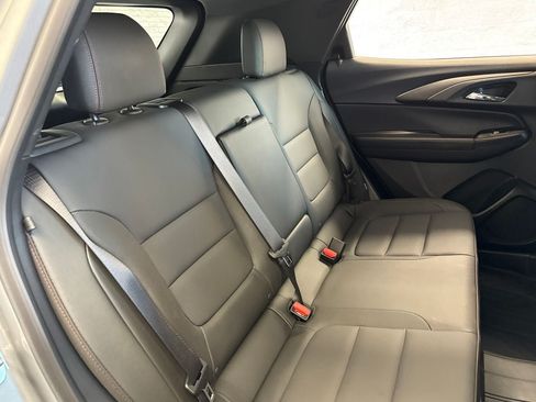 Used 2025 Chevrolet TrailBlazer RS AWD/4WD image 41