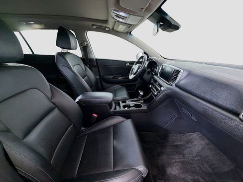 Used 2022 Kia Sportage EX image 22