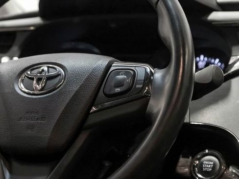 Used 2014 Toyota Avalon Limited FWD image 28