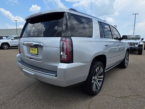 Used 2020 GMC Yukon Denali w/ Denali Ultimate Package AWD/4WD image 5