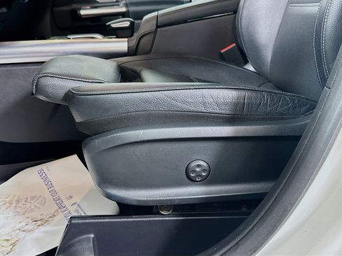 Used 2022 Mercedes-Benz GLA 250 4MATIC image 19
