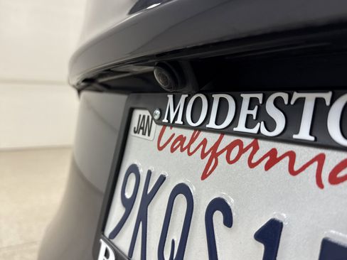 Used 2023 Tesla Model Y Long Range image 20