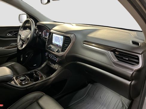 Used 2023 GMC Acadia AT4 w/ Preferred Package AWD/4WD image 33