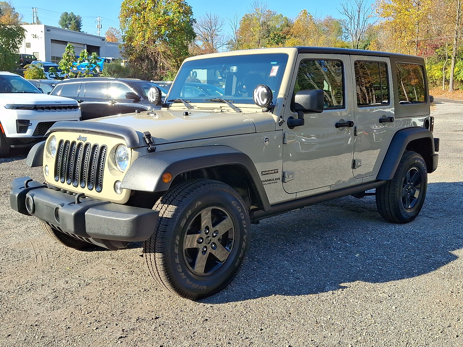 Certified 2017 Jeep Wrangler Unlimited Sport w/ Quick Order Package 24S AWD/4WD image 3