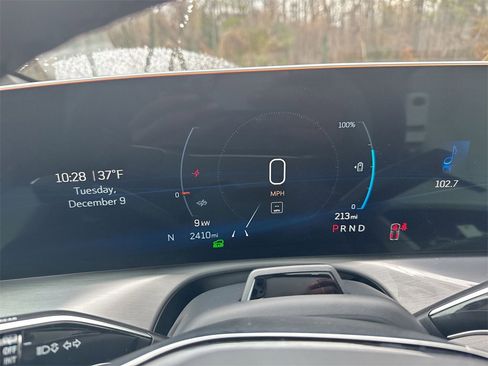 Used 2026 Cadillac Vistiq Sport image 21