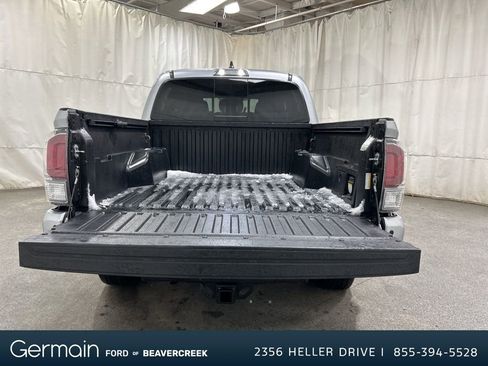 Used 2023 Toyota Tacoma TRD Off-Road w/ Technology Package image 28