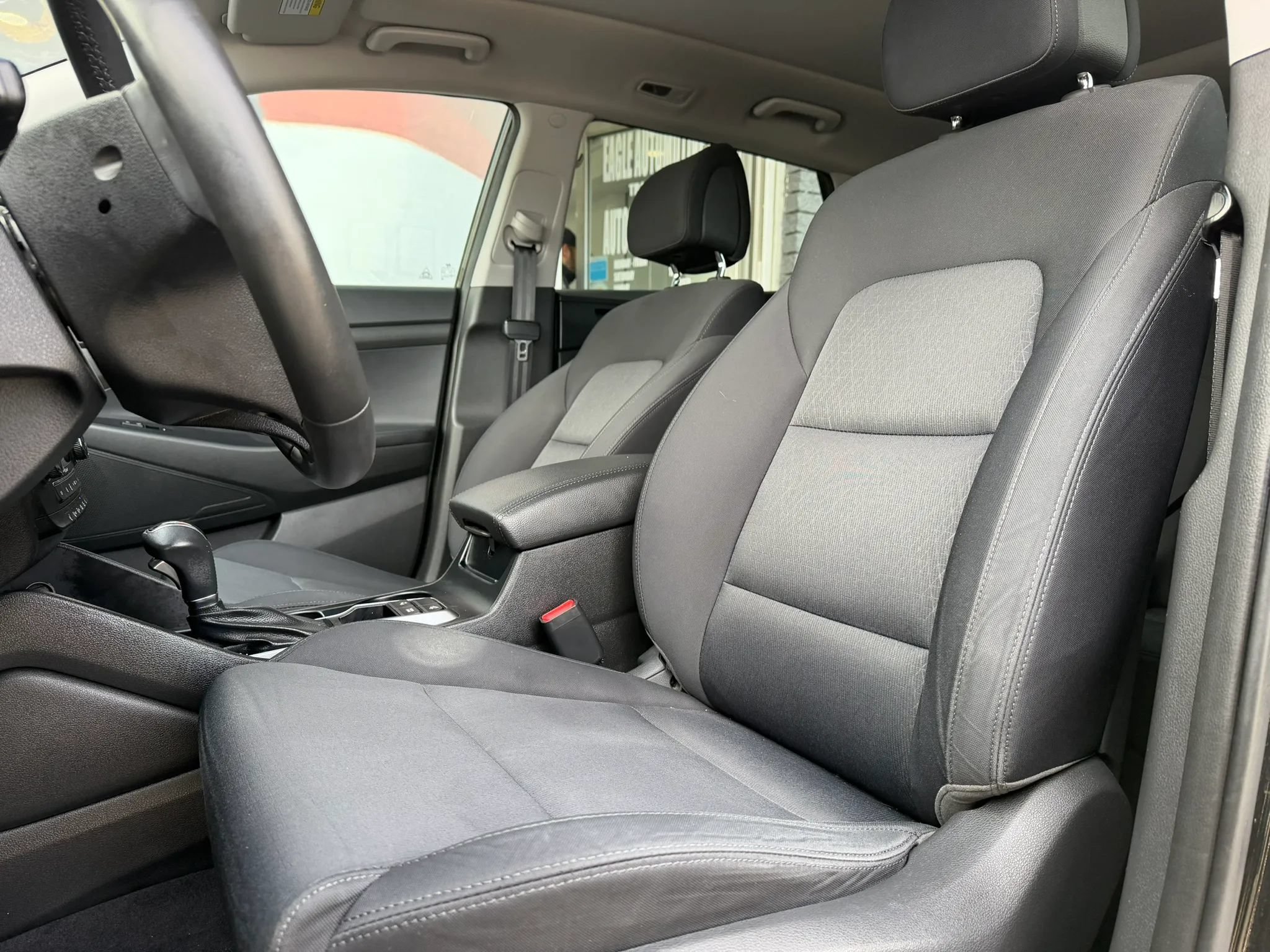 Used 2018 Hyundai Tucson Value FWD image 8