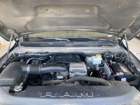 Used 2021 RAM 1500 Laramie AWD/4WD image 18