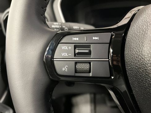 New 2026 Honda Pilot Touring image 16