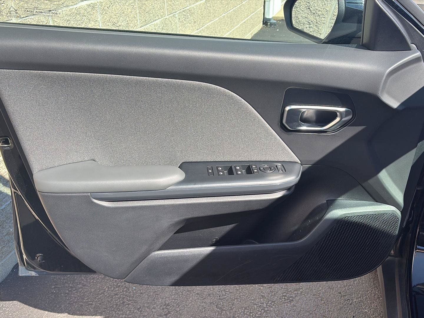 Used 2025 Kia K4 EX FWD image 4