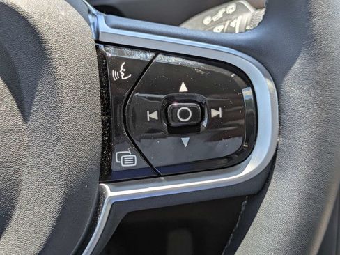 Certified 2026 Volvo XC90 B6 Plus w/ Protection Package Premier AWD/4WD image 27