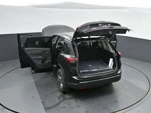 New 2026 Nissan Rogue S image 52