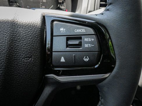 New 2026 Honda Odyssey Touring image 19