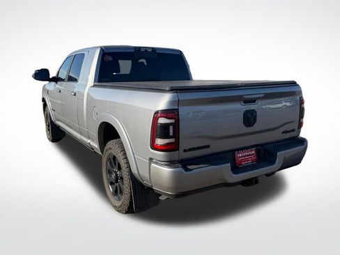 Used 2022 RAM 2500 Laramie AWD/4WD image 4