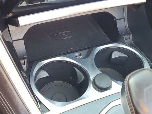 Used 2020 BMW M8 Convertible w/ M Carbon Exterior Package image 33