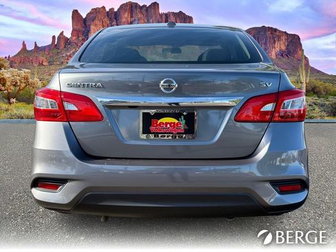 Used 2018 Nissan Sentra SV image 7