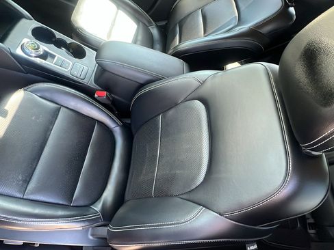 Used 2020 Ford Escape SEL AWD/4WD image 11