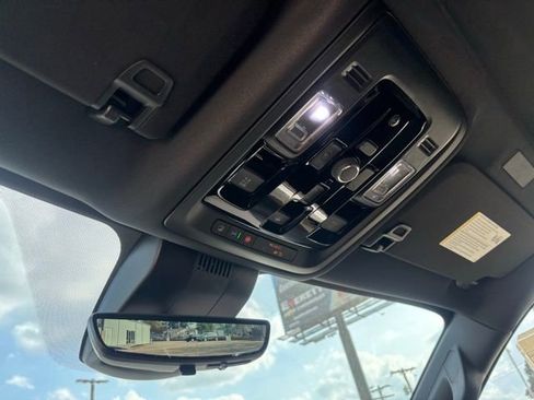New 2026 Chevrolet Tahoe High Country w/ Sun And Tow Package AWD/4WD image 21
