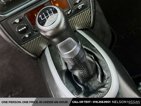 Used 2004 Porsche 911 Carrera 4S image 16