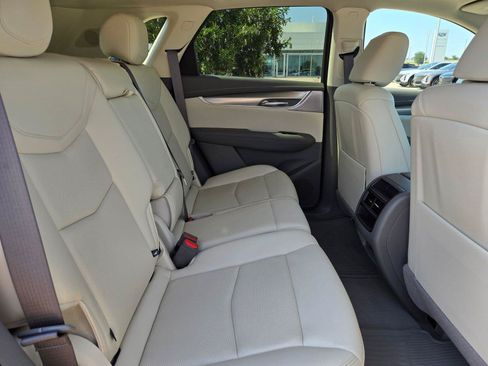 Certified 2023 Cadillac XT5 Premium Luxury AWD/4WD image 30