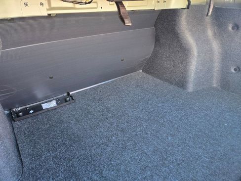 Certified 2025 Nissan Versa S w/ Trunk Package FWD image 17