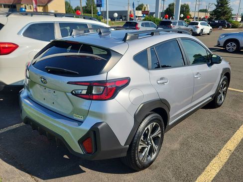 Used 2024 Subaru Crosstrek 2.0i Premium AWD/4WD image 6