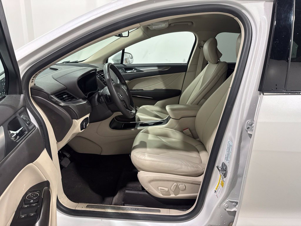 Used 2017 Lincoln MKC Premiere AWD/4WD image 13