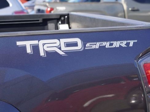 Used 2021 Toyota Tacoma TRD Sport image 13