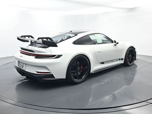 Certified 2022 Porsche 911 GT3 image 15