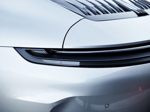 New 2026 Porsche 911 Carrera image 15