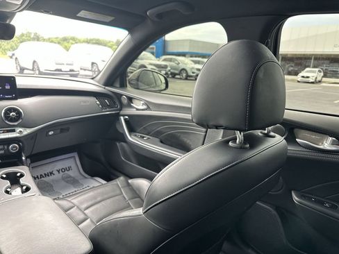 Used 2022 Kia Stinger GT2 w/ Scorpion Package RWD image 11