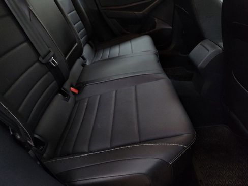 Used 2022 Volkswagen Jetta SE image 24