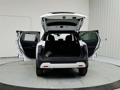 New 2026 Nissan Kicks SV w/ SV Premium Package image 14