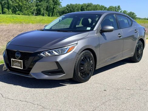 Used 2020 Nissan Sentra S w/ Trunk Package FWD image 7