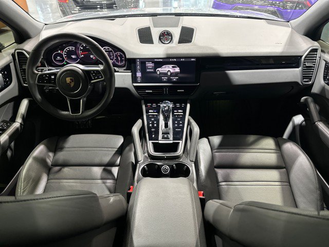 Used 2021 Porsche Cayenne AWD/4WD image 57