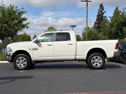 Used 2018 RAM 2500 Laramie w/ Protection Group AWD/4WD image 9