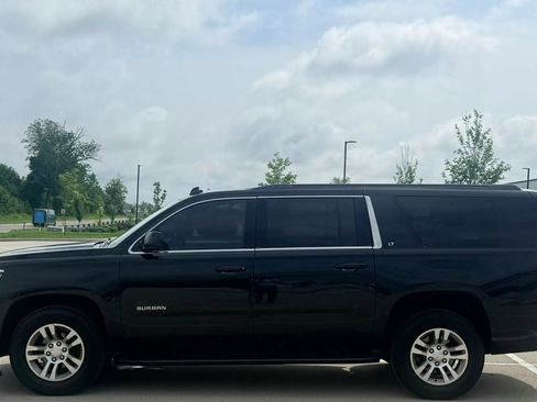Used 2015 Chevrolet Suburban LT AWD/4WD image 2