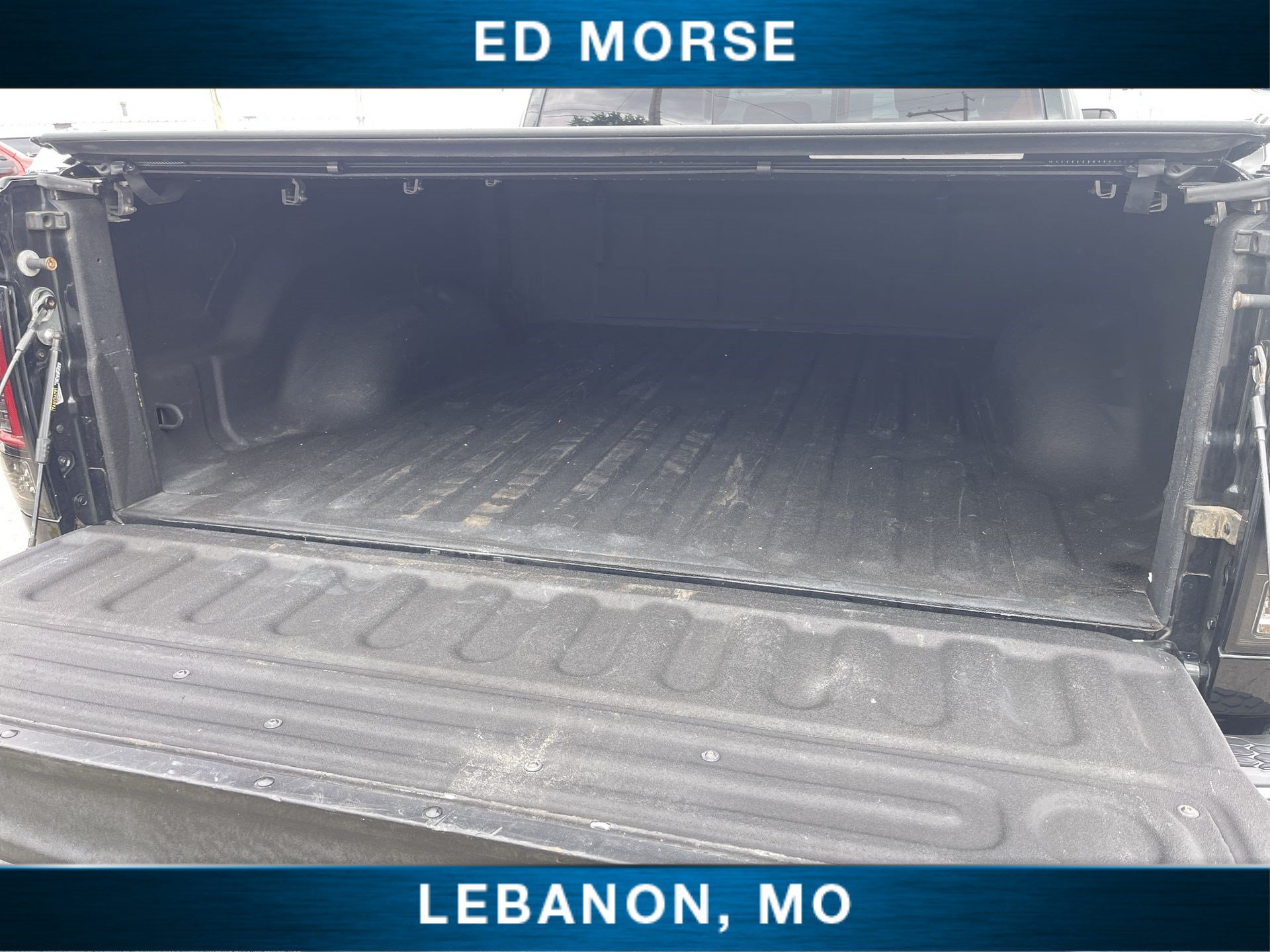 Used 2016 RAM 1500 Laramie w/ Convenience Group AWD/4WD image 24