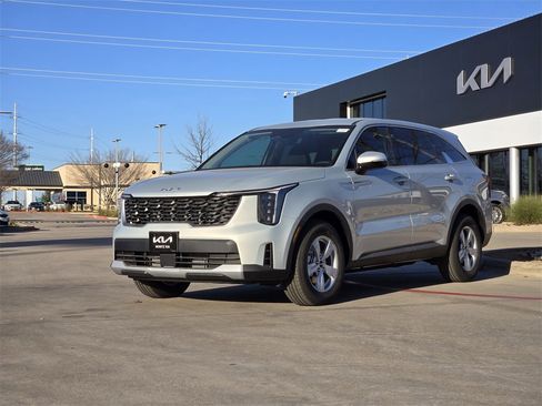 New 2026 Kia Sorento LX image 2