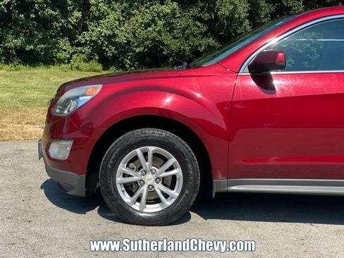 Used 2017 Chevrolet Equinox LT w/ Convenience Package AWD/4WD image 10