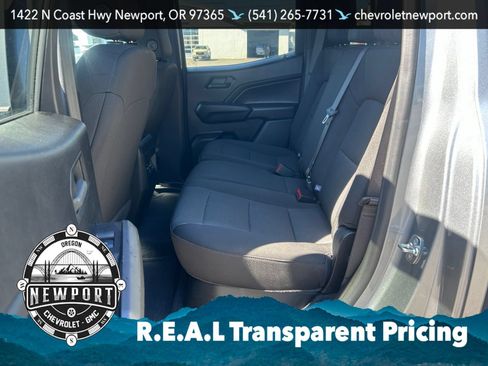 Used 2025 Chevrolet Colorado Trail Boss AWD/4WD image 35