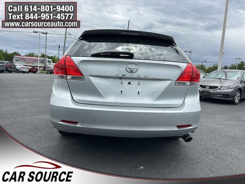 Used 2010 Toyota Venza FWD image 6