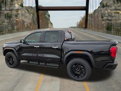 New 2026 GMC Canyon Denali w/ LPO, Denali Black Edition AWD/4WD image 7