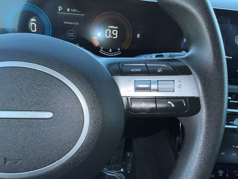 Used 2025 Hyundai Tucson SEL image 24