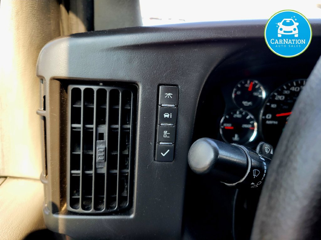 Used 2014 GMC Savana 1500 RWD image 19