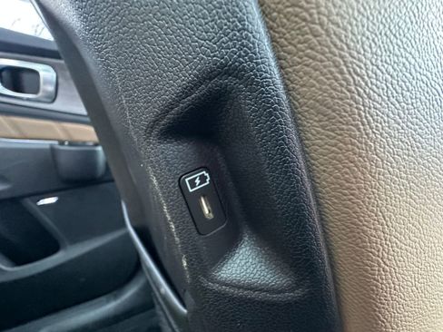 Used 2025 Kia Sorento SX Prestige w/ Olive Brown Leather Package AWD/4WD image 23